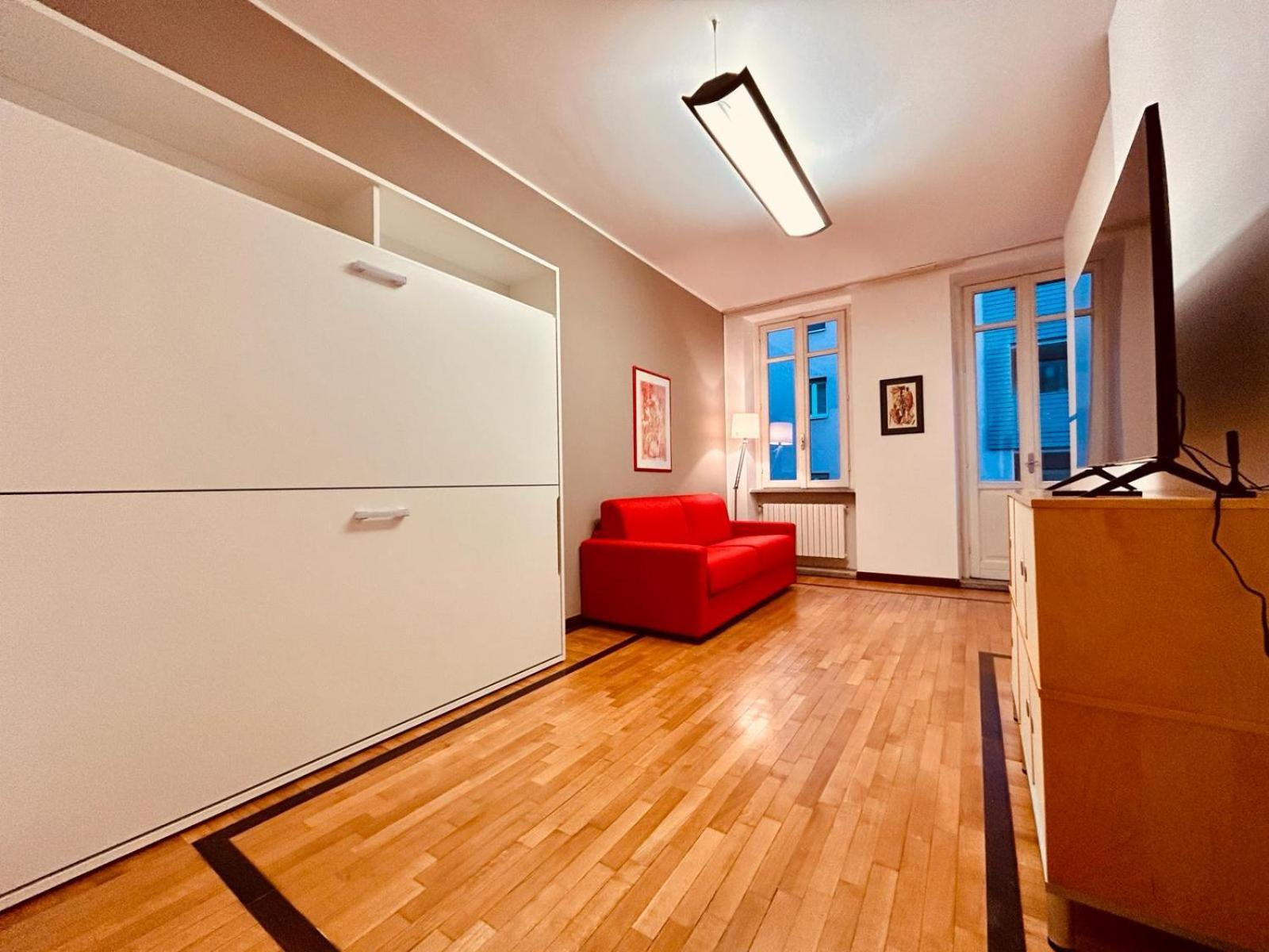 Apartament Kibilu - Via Medaglie D'Oro Centro Citta Con Parcheggio Varese Zewnętrze zdjęcie
