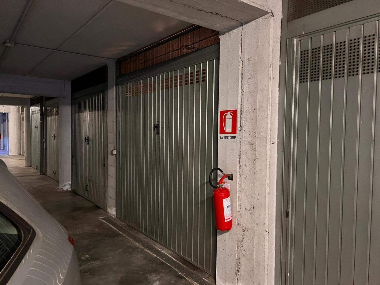 Apartament Kibilu - Via Medaglie D'Oro Centro Citta Con Parcheggio Varese Zewnętrze zdjęcie